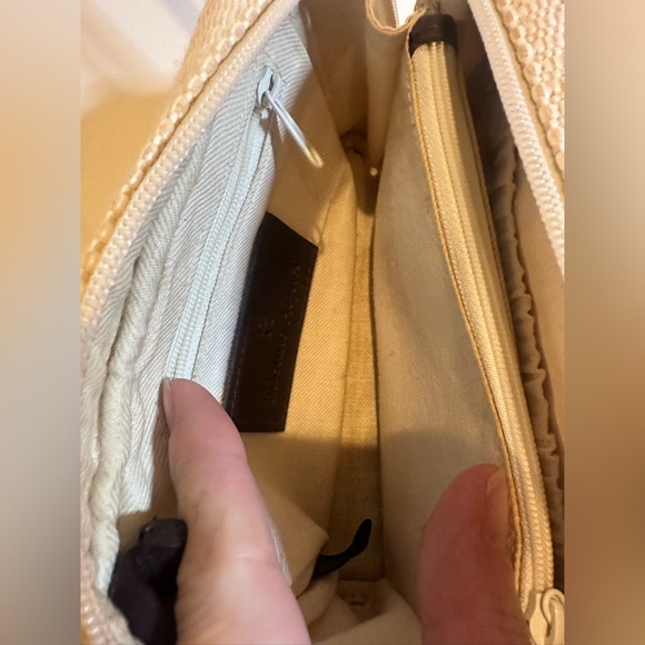 Etienne Aigner Cream and Brown Shoulder Bag - Picture 6 of 12